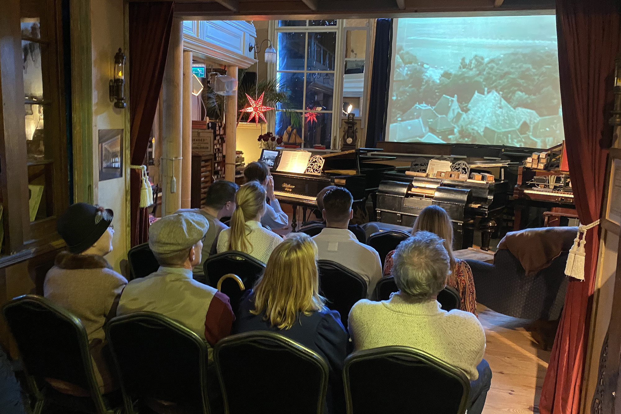 Besloten filmconcert